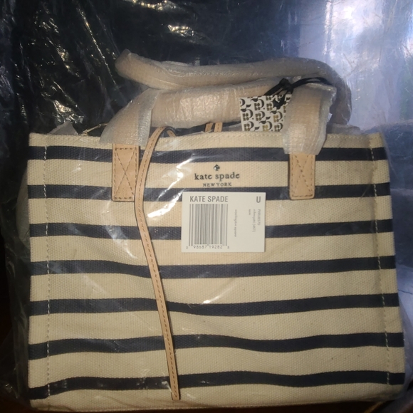 Factory Sealed Kate Spade Washington Square Sam - Picture 4 of 6